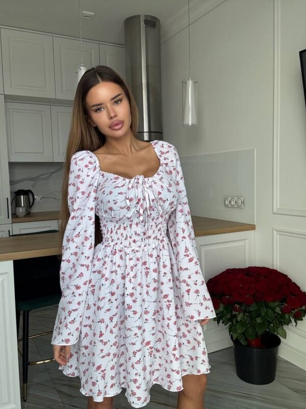 Suknelė su gėlėmis - Image 8