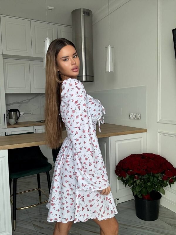 Suknelė su gėlėmis - Image 10